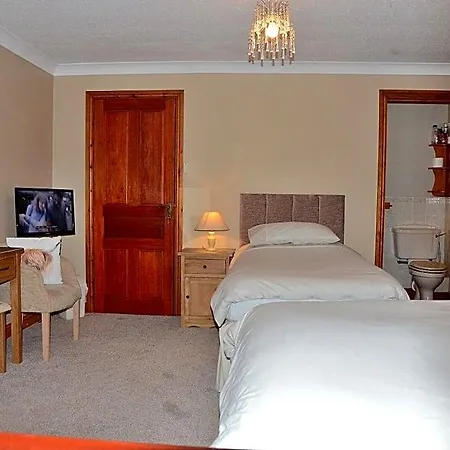 Nutstile Farm Bed & Breakfast 3*